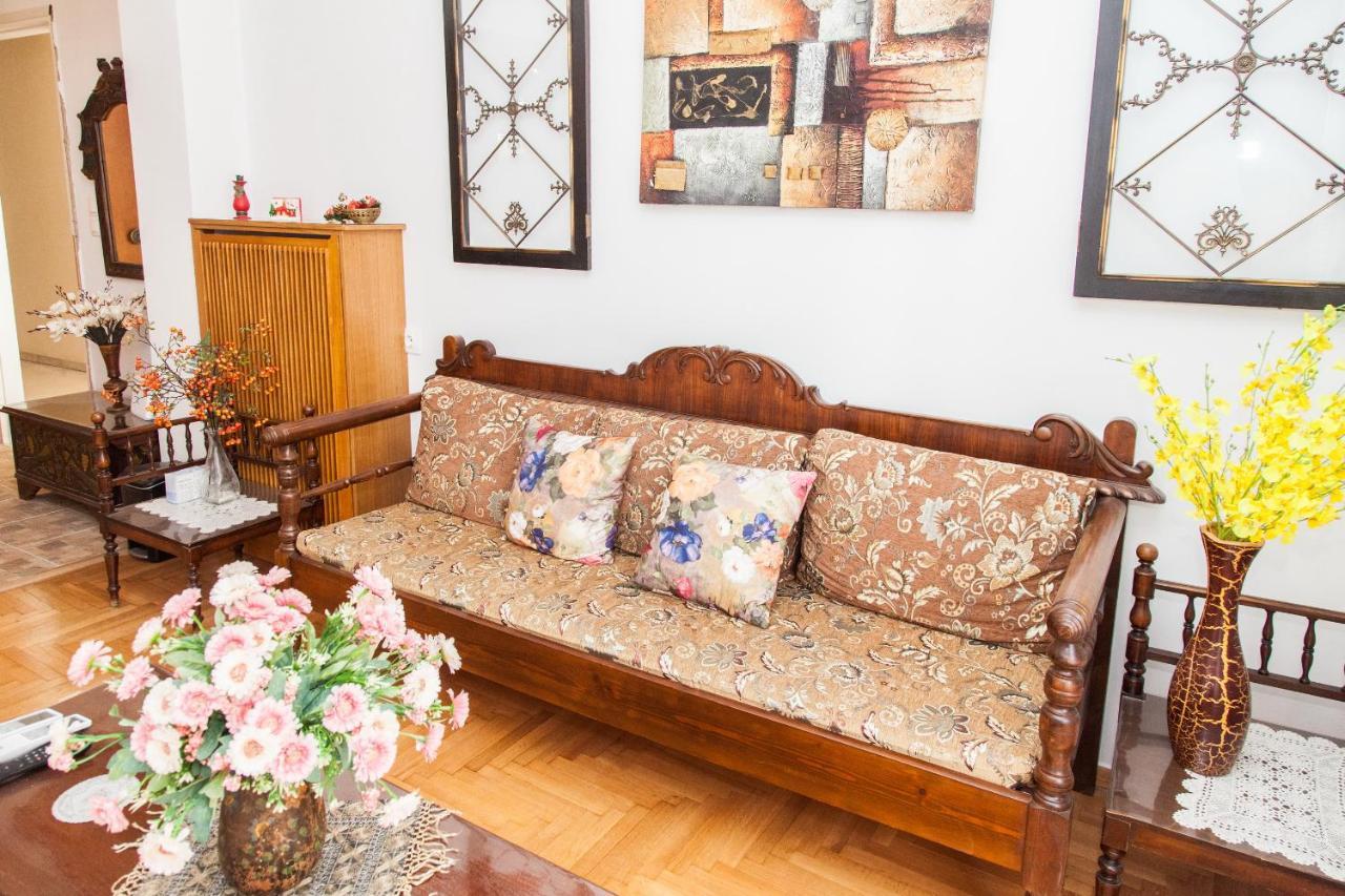Beautiful Apartment In Pagkrati -Gtd95601 Atenas Exterior foto